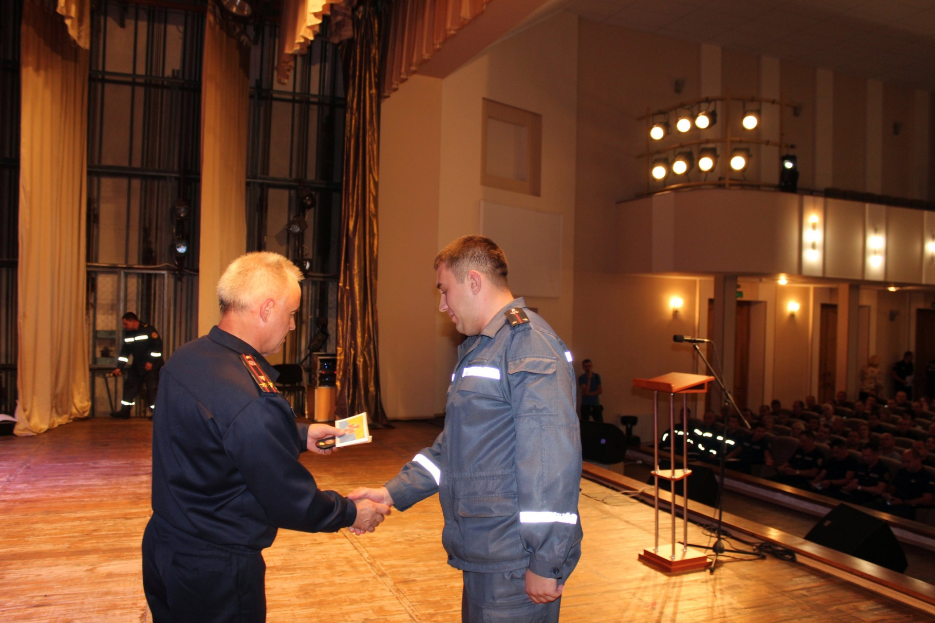 DSNS074.jpg