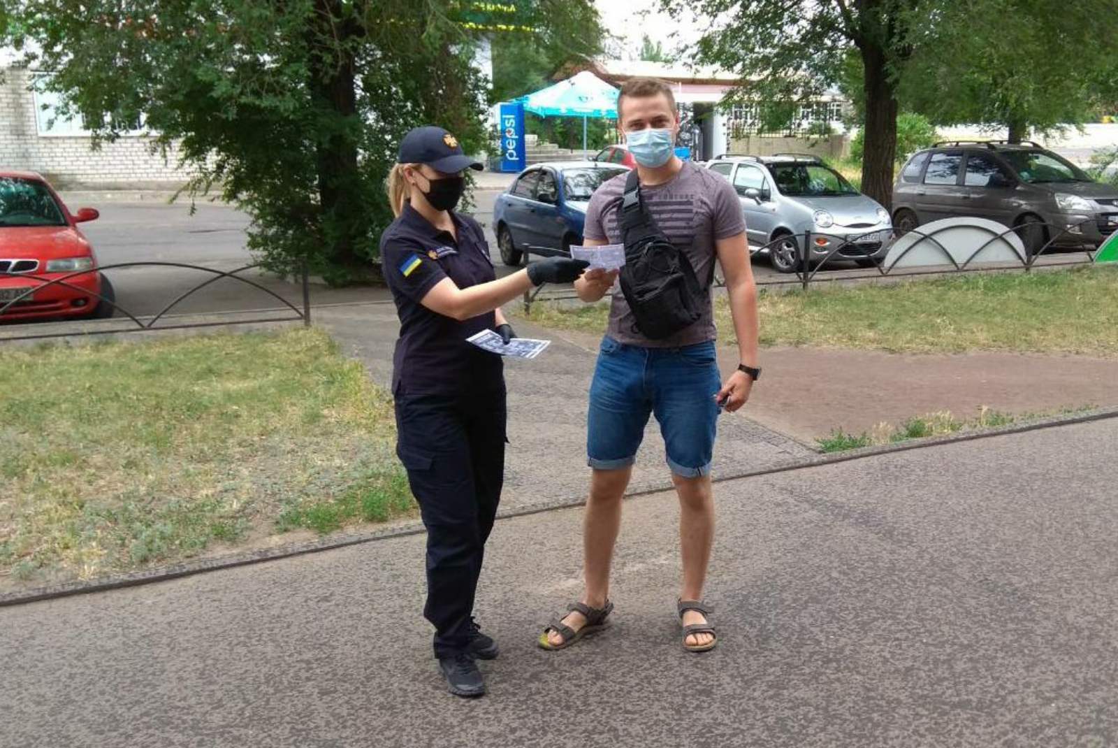 б.jpg