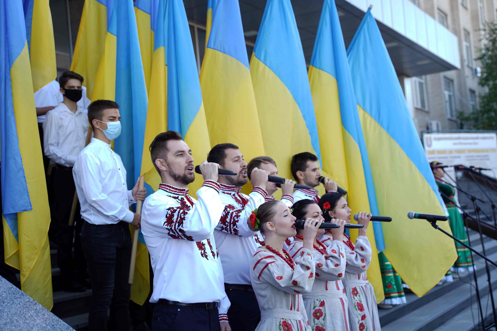 е.jpg