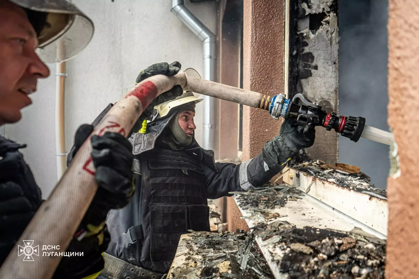 Ліквідація наслідків сьогоднішньої російської терористичної атаки на Харків