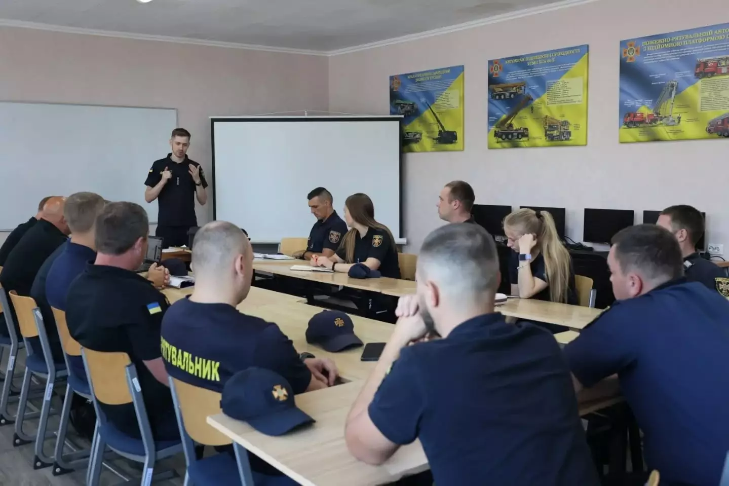 тренінг з особовим складом підрозділів за напрямом радіаційного, хімічного та біологічного захисту